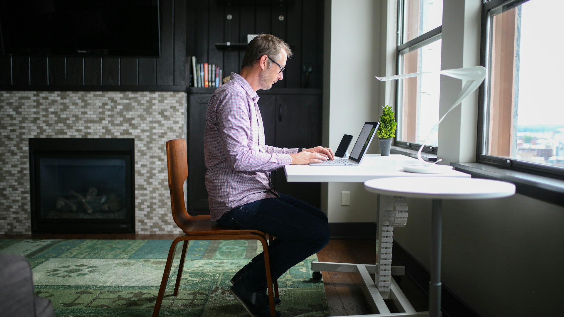 Best AI Writing Tools for Fiction: Ignite Your Creativity