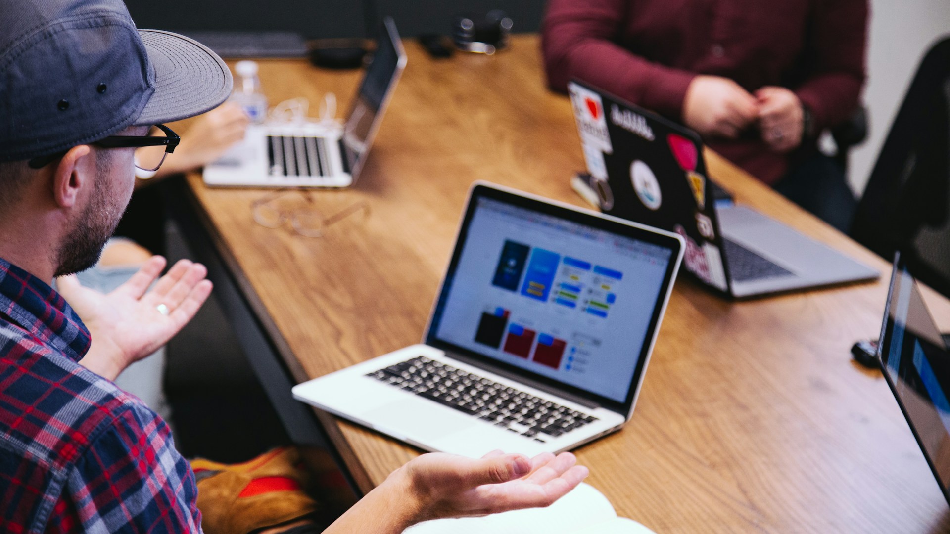 Fast-Growing AI Startups: What You Need to Know Before Buying