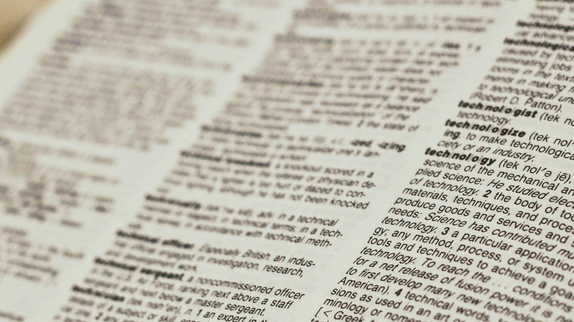 Glossary Extractor Review: Effortless Terminology Management for Localization Projects